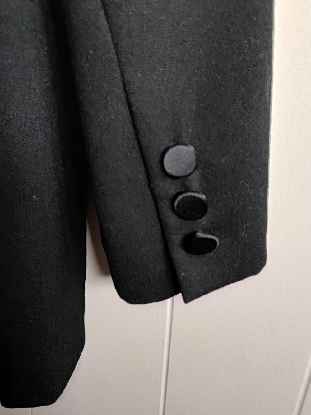 Jos. A. Bank Black Shawl Collar Tuxedo Suit - Picture 5 of 14